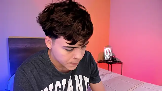 Snapshot of justinbiler chatting on 03/01/25, 12:34 justinbiler online show from 03/01/25, 12:34