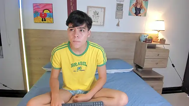 Snapshot of justinbiler chatting on 10/16/25, 12:50 justinbiler online show from 10/16/25, 12:50