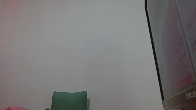 DAFNNEE ROSS online show from 01/25/25, 12:16