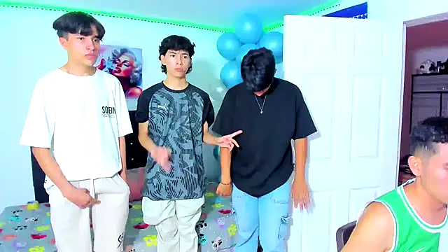 Alexander and Xiao online show from 03/15/25, 09:49