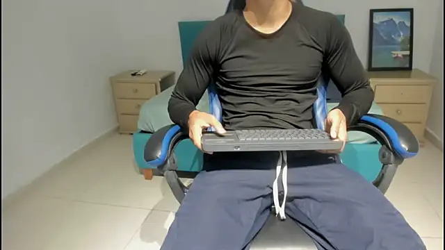chriss jones1 online show from 06/02/26, 11:51
