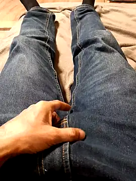 Big Dick 22 in Room online show from 03/03/25, 10:28