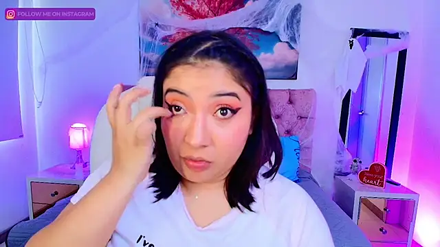 Emma monserrat online show from 10/21/25, 07:14