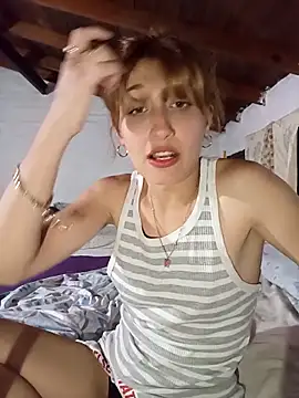 Snapshot of Viudanegraa chatting on 11/25/25, 12:10 Viudanegraa online show from 11/25/25, 12:10