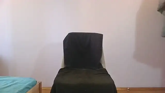 Snapshot of Turkboy_17 chatting on 01/26/25, 06:59 Turkboy 17 online show from 01/26/25, 06:59