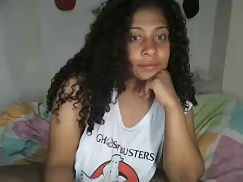 Snapshot of Ivon-09 chatting on 02/24/25, 10:58 Ivon-09 online show from 02/24/25, 10:58