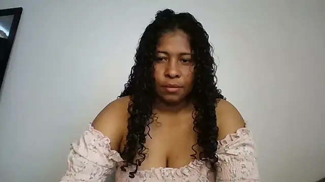 Snapshot of Ivon-09 chatting on 09/26/25, 08:46 Ivon-09 online show from 09/26/25, 08:46