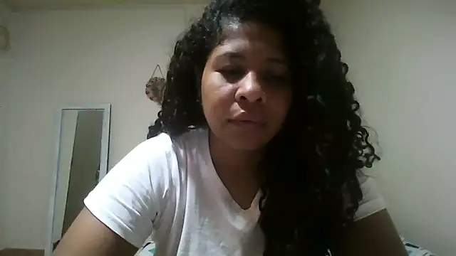 Ivon-09 online show from 05/05/26, 01:08