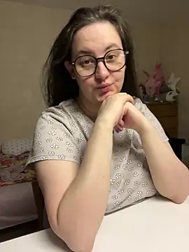 Snapshot of hungry1bunny chatting on 12/09/24, 05:30 hungry1bunny online show from 12/09/24, 05:30