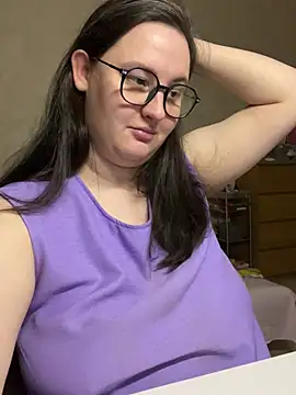 Snapshot of hungry1bunny chatting on 12/22/24, 08:36 hungry1bunny online show from 12/22/24, 08:36