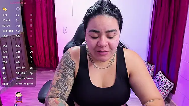 Sharon hils online show from 12/30/24, 04:51