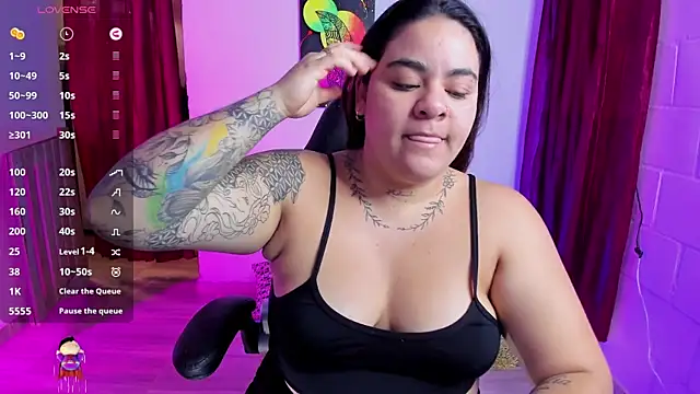 Sharon hils online show from 01/30/25, 02:04