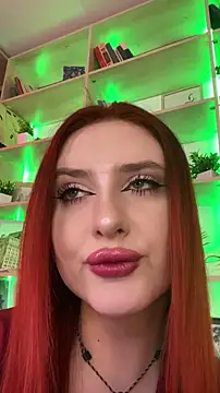 AnnaRichmond online show from 12/14/25, 05:13