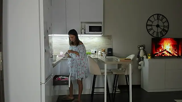 nilliluv online show from 09/26/25, 04:44