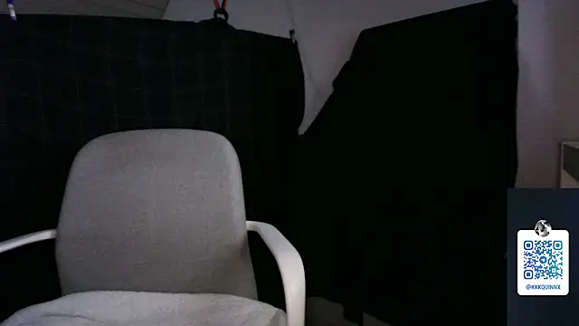 Snapshot of mr-k-quinn-x chatting on 12/15/24, 10:26 mr-k-quinn-x online show from 12/15/24, 10:26