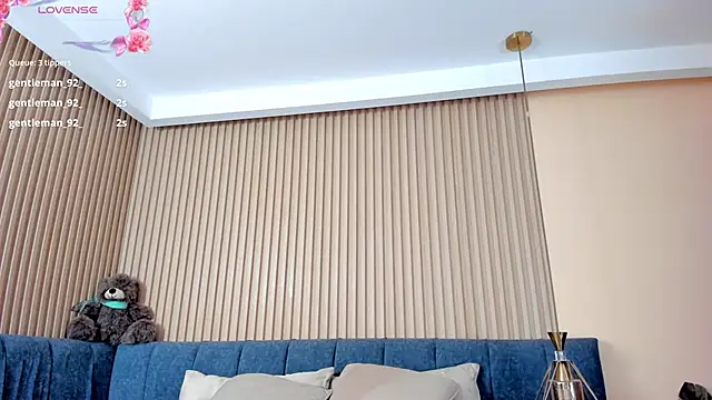 Snapshot of kathecute__ chatting on 02/28/26, 01:39 kathecute online show from 02/28/26, 01:39