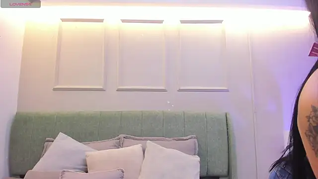 Snapshot of kathecute__ chatting on 03/01/26, 12:12 kathecute online show from 03/01/26, 12:12