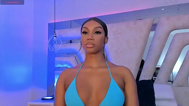 Snapshot of ChaynnaCooper chatting on 12/14/24, 02:34 ChaynnaCooper online show from 12/14/24, 02:34