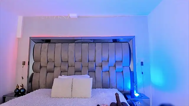 Snapshot of ChaynnaCooper chatting on 02/21/25, 12:06 ChaynnaCooper online show from 02/21/25, 12:06