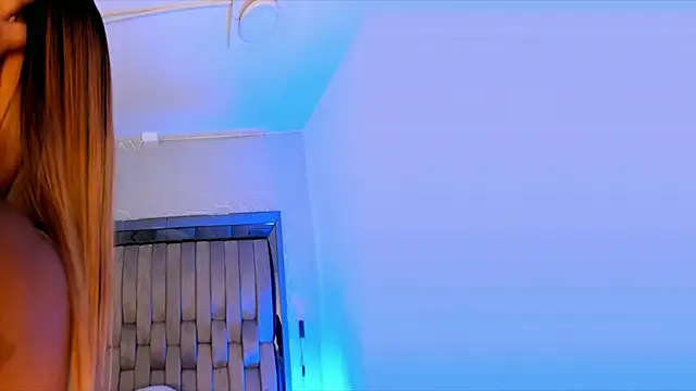 Snapshot of ChaynnaCooper chatting on 03/22/25, 12:04 ChaynnaCooper online show from 03/22/25, 12:04