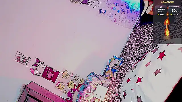 Snapshot of HELEM__S7 chatting on 02/22/26, 01:18 HELEM S7 online show from 02/22/26, 01:18