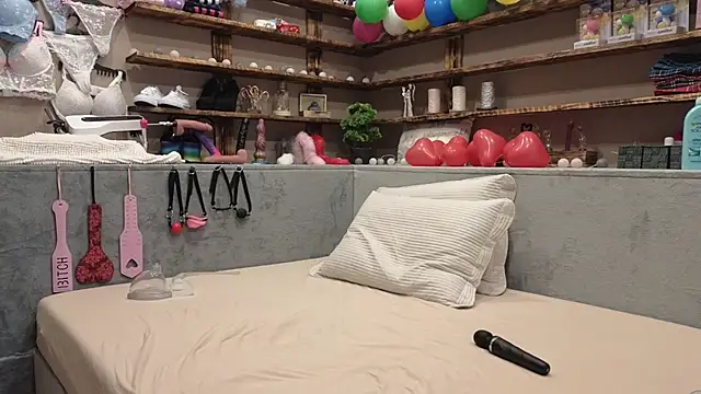 Kimberly-Caprice online show from 03/16/25, 05:14