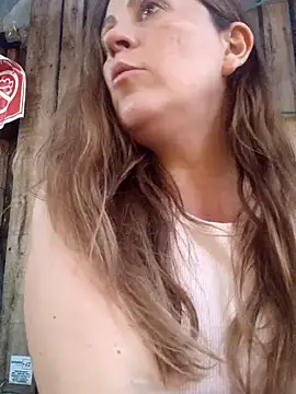 Snapshot of SofiEstevez chatting on 11/01/25, 10:23 SofiEstevez online show from 11/01/25, 10:23