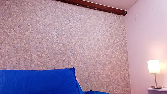 nicol f online show from 02/07/25, 07:17