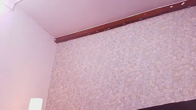 nicol f online show from 09/28/25, 07:08