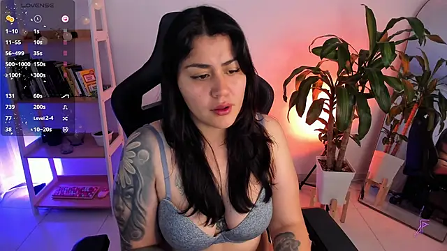 Snapshot of GretaX-X chatting on 02/23/26, 03:15 GretaX-X online show from 02/23/26, 03:15