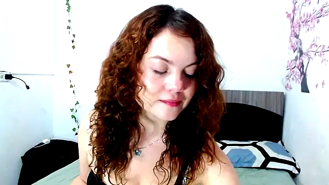 Ruby Klarc online show from 06/02/26, 02:46