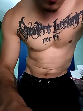 Snapshot of duromelopones chatting on 10/30/25, 04:47 duromelopones online show from 10/30/25, 04:47