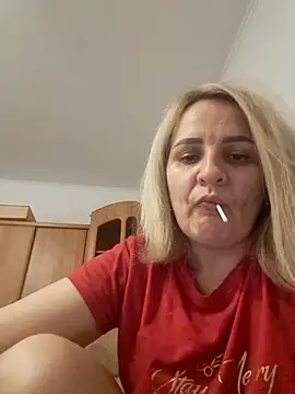 Malichkaanna30 online show from 12/20/24, 10:00