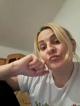 Malichkaanna30 online show from 02/08/25, 03:53