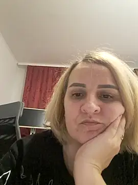 Malichkaanna30 online show from 02/11/25, 07:48