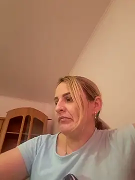 Malichkaanna30 online show from 02/23/25, 02:14