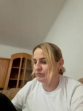 Malichkaanna30 online show from 02/26/25, 04:24