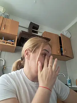 Malichkaanna30 online show from 04/08/26, 07:52