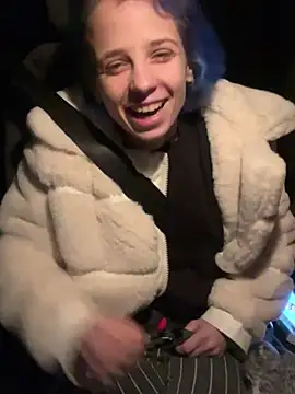 Snapshot of Lilythepinkgirl chatting on 12/10/24, 11:51 Lilythepinkgirl online show from 12/10/24, 11:51