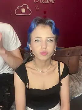 Snapshot of Lilythepinkgirl chatting on 12/23/24, 12:35 Lilythepinkgirl online show from 12/23/24, 12:35