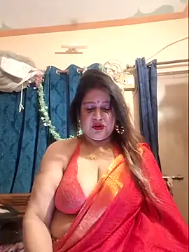 Snapshot of Hot_Queen77 chatting on 01/31/25, 05:10 Hot Queen77 online show from 01/31/25, 05:10