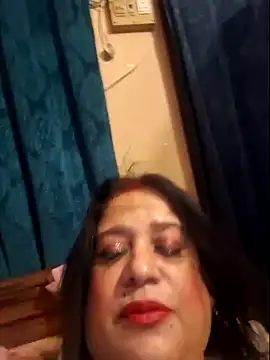 Snapshot of Hot_Queen77 chatting on 02/18/25, 06:58 Hot Queen77 online show from 02/18/25, 06:58