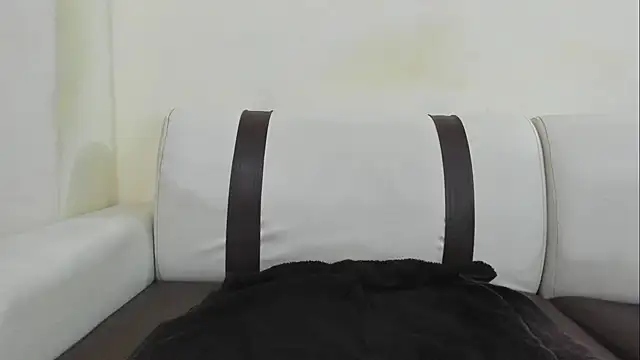 lunainsane58 online show from 06/01/26, 10:33