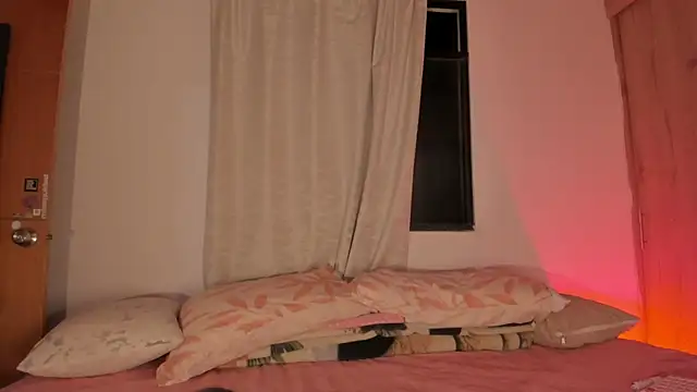 thecurvy girl online show from 01/11/26, 12:15