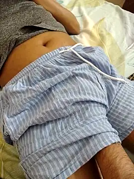 Snapshot of Raat_ki_rani_ chatting on 03/23/25, 05:21 Raat ki rani online show from 03/23/25, 05:21