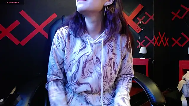  yuyi online show from 03/21/25, 11:12