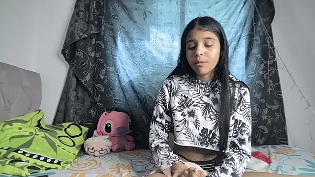 Michi sexy online show from 12/30/24, 05:55