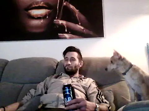 Bigkisslove online show from 02/10/26, 12:37