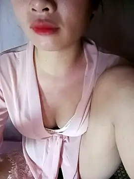 Snapshot of Lovepussyhair chatting on 09/09/25, 07:46 Lovepussyhair online show from 09/09/25, 07:46