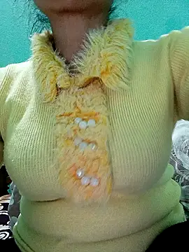 Snapshot of Lovepussyhair chatting on 02/03/26, 02:33 Lovepussyhair online show from 02/03/26, 02:33